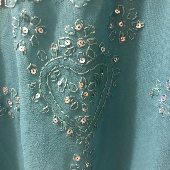 Woman’s Betty B. Top size one size fits all - Picture 4 of 8